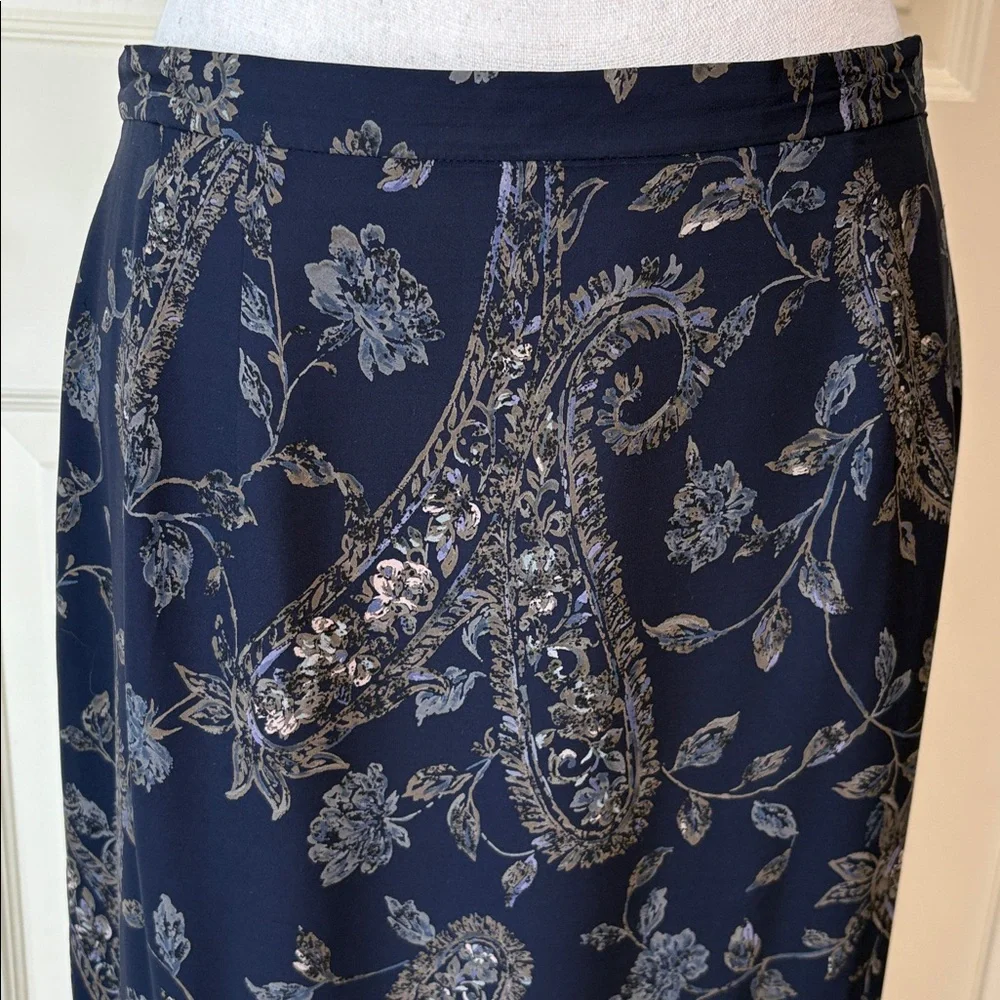 Talbots 100% Silk Long Skirt Lined Floral Paisley Blue size 12 Petite - Picture 3 of 10
